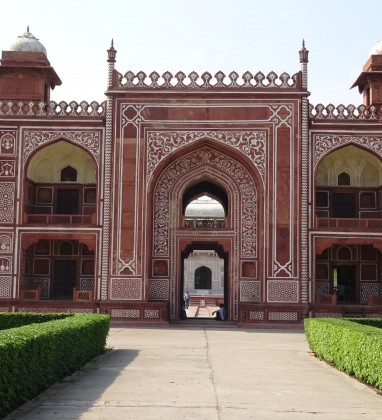 AGRA Tomb of Akbar the Great and gardens 9 Bev Dunbar The Gilded Image