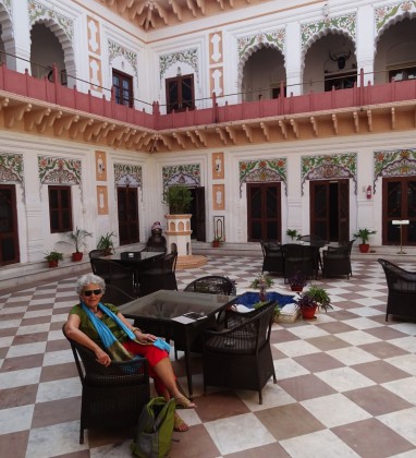 BHARATPUR Laxmi Vilas Palace Courtyard bev Dunbar The Gilded Image