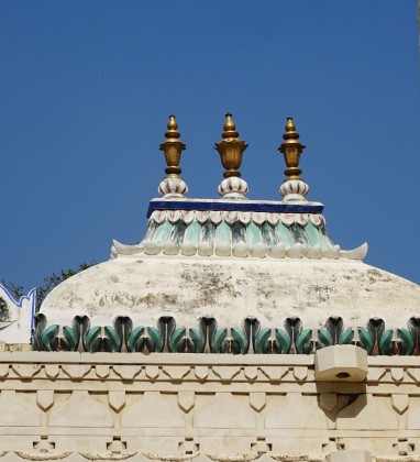 Blue Sky City Palace Udaipur Bev Dunbar The Gilded Image