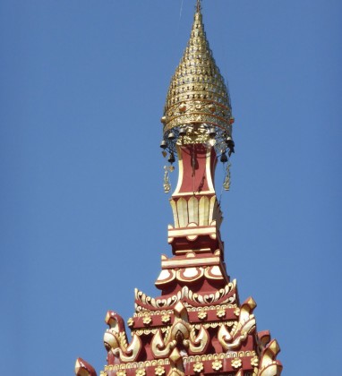 Gilded spire Yangon © Bev Dunbar The Gilded Image