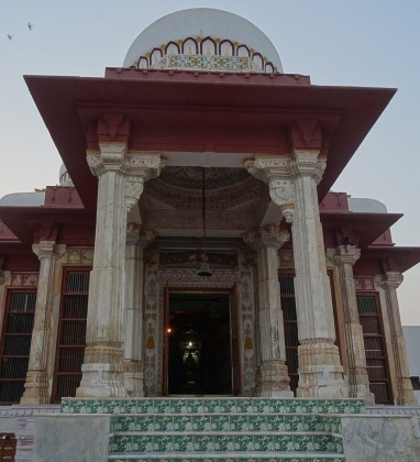 Jain Temple Bhandasar Bikaner 1 Bev Dunbar The Gilded Image