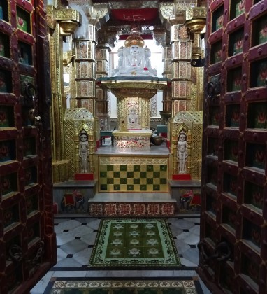 Jain Temple Bhandasar Bikaner 7 Bev Dunbar The Gilded Image