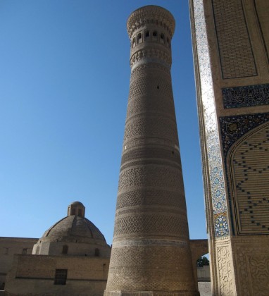 Kalyan Minaret Bukhara Monument Uzbekistan Bev Dunbar The Gilded Image