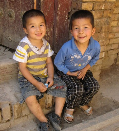 Kashgar Youngsters Bev Dunbar The Gilded Image