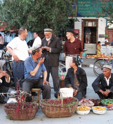 Kashgar streetsellers Bev Dunbar The Gilded Image