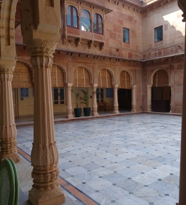 Lalgarh Palace Bikaner 7 Courtyard Bev Dunbar The Gilded Image