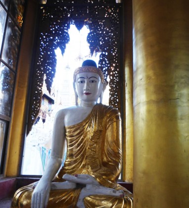 Large Buddha Shwe Dagon Yangon © Bev Dunbar The Gilded Image