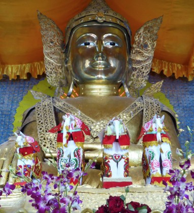 Sitwe Buddha Myanmar © Bev Dunbar The Gilded Image
